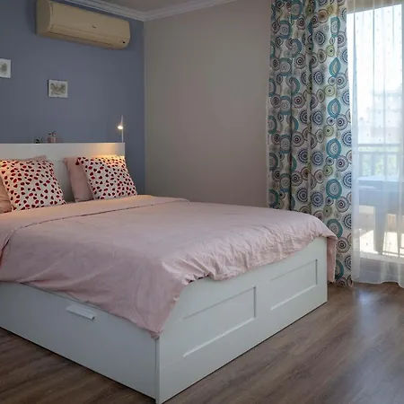 Mare Apartament Czernomorec